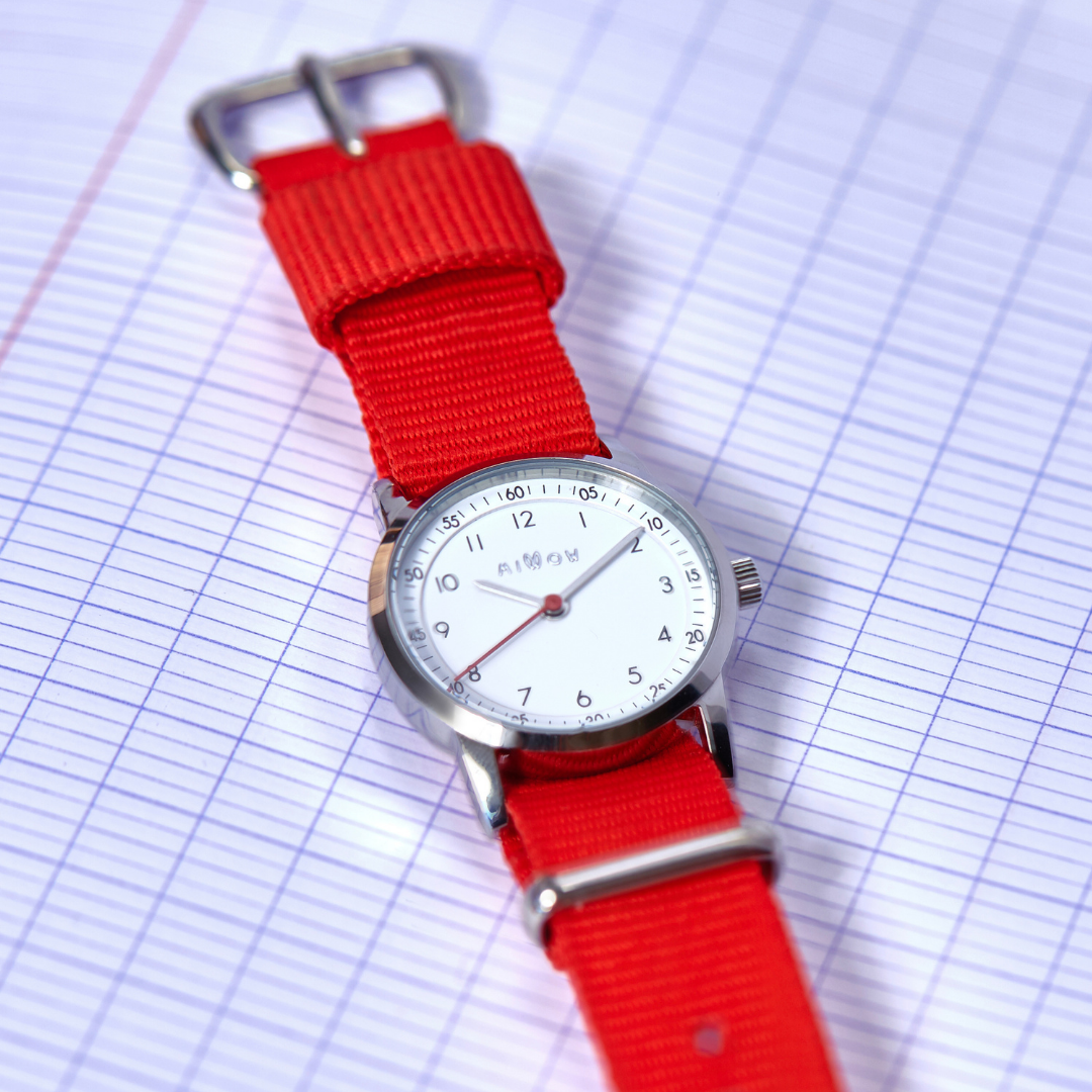 Montres enfants dans plusieurs couleurs et tailles